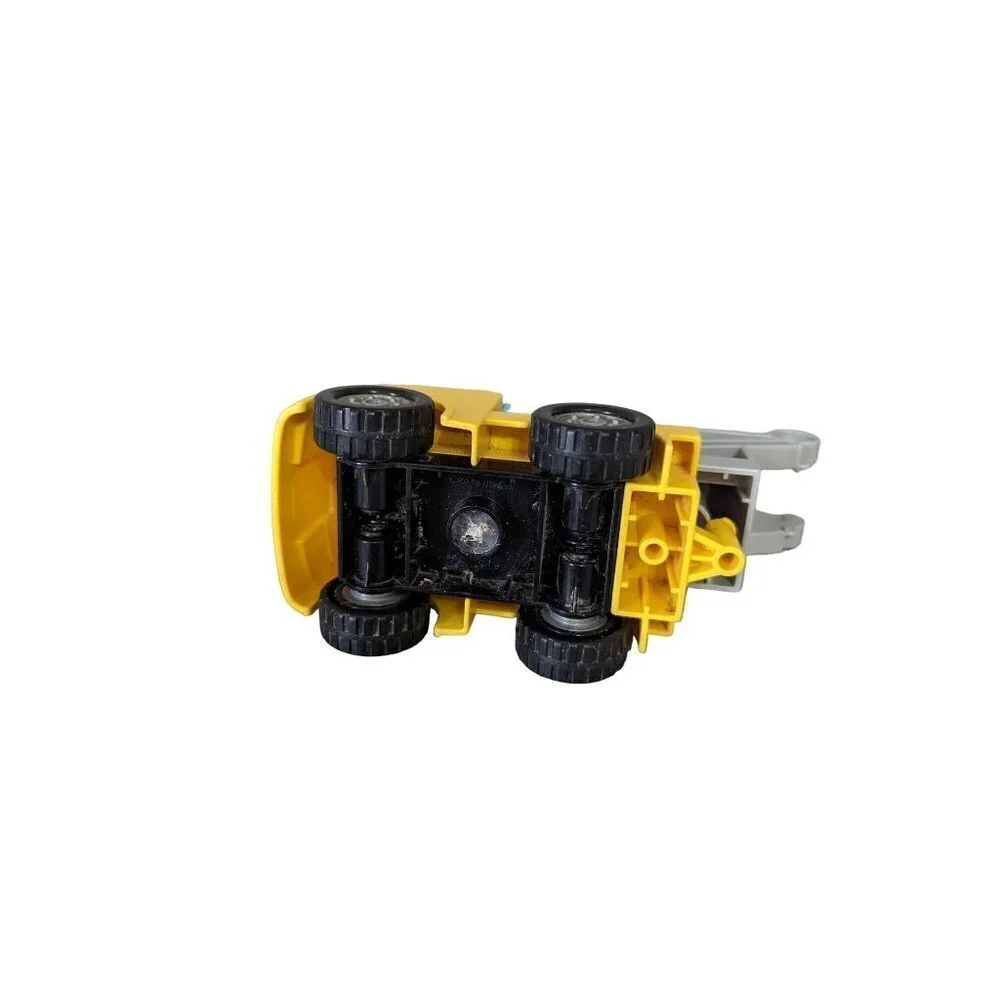 LEGO Duplo Tow Truck‎ Yellow Vehicle with Hook and Traffic Light Brick - Picture 6 of 7